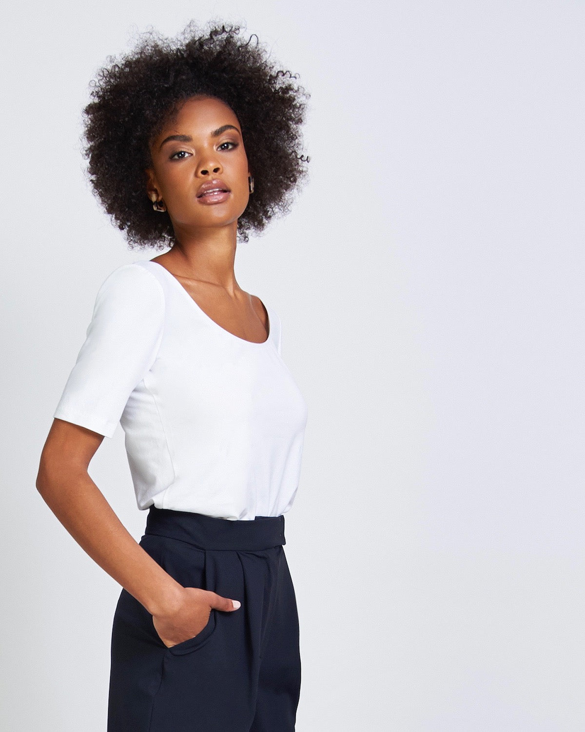 T-SHIRT SCOOP WHITE jan-n-june 5