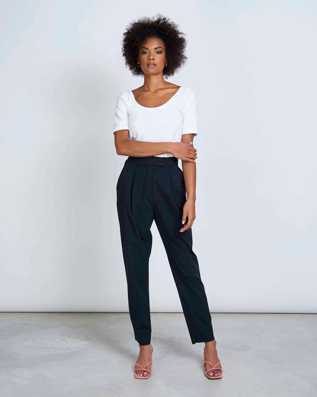 T-SHIRT SCOOP WHITE jan-n-june 6