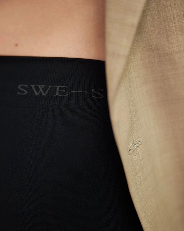 SWEDISH STOCKINGS JILL BIKER SHORTS BLACK jan-n-june 3